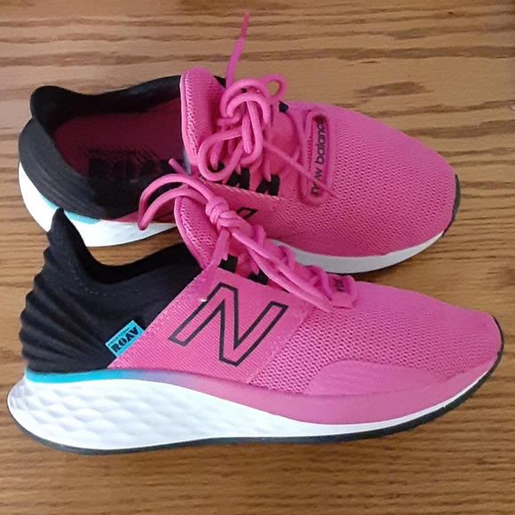 NEW BALANCE RUNNING COURSE ROAV - Picture 1 of 7